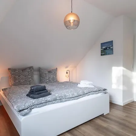 June Dom wakacyjny Tating