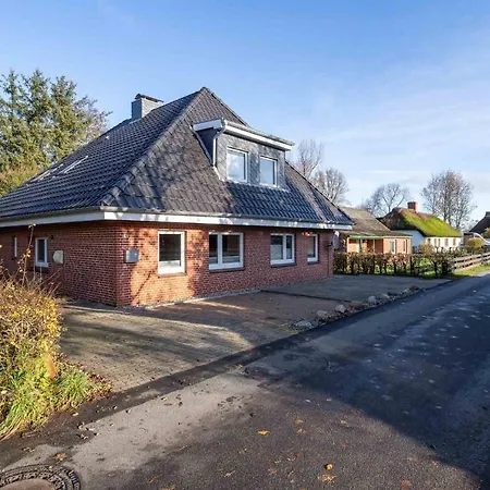 June Holiday home *